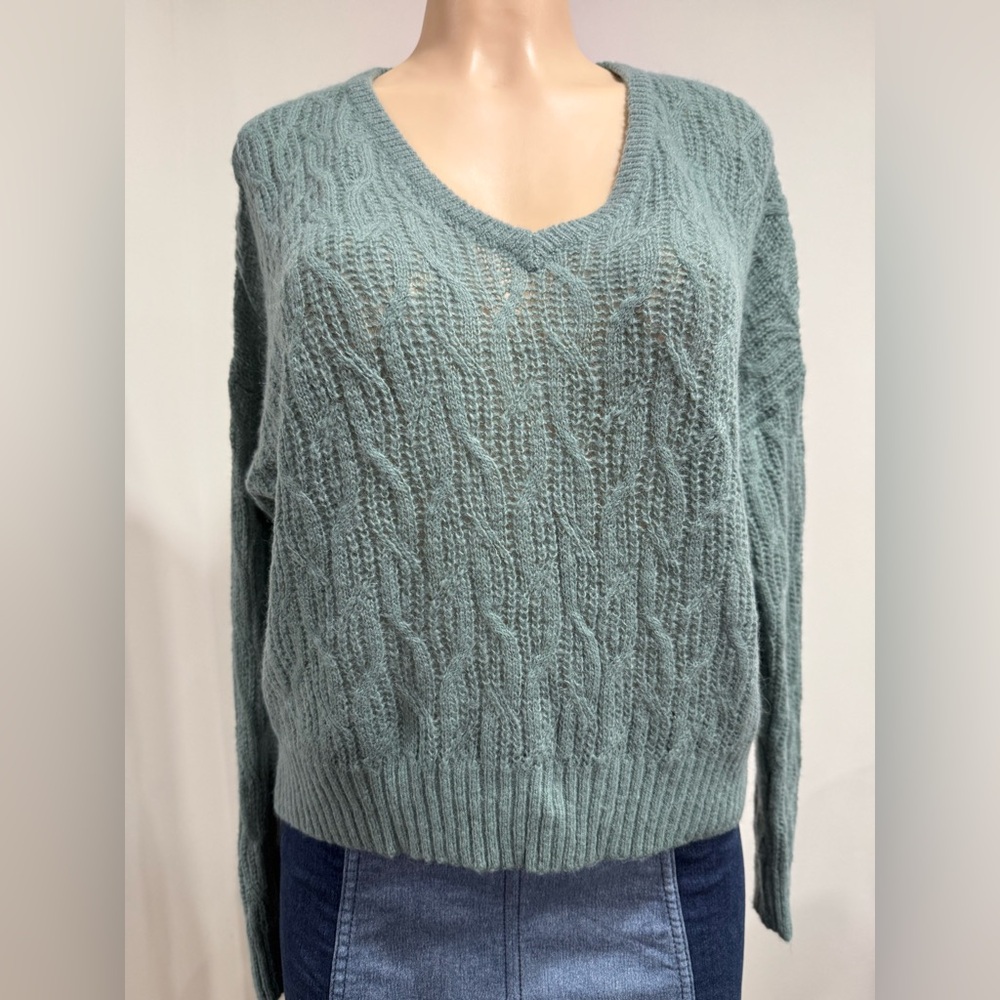 Madewell Elegant Green Cable Knit Sweater Size Medium